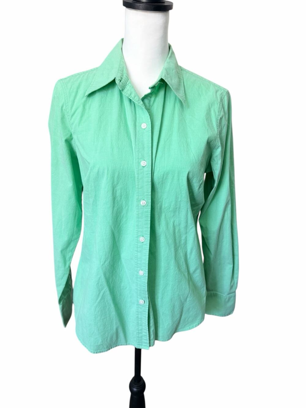 IZOD Women's Button Down Top Green Large